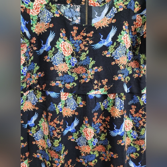 Bird Print Dress - Picture 8 of 9